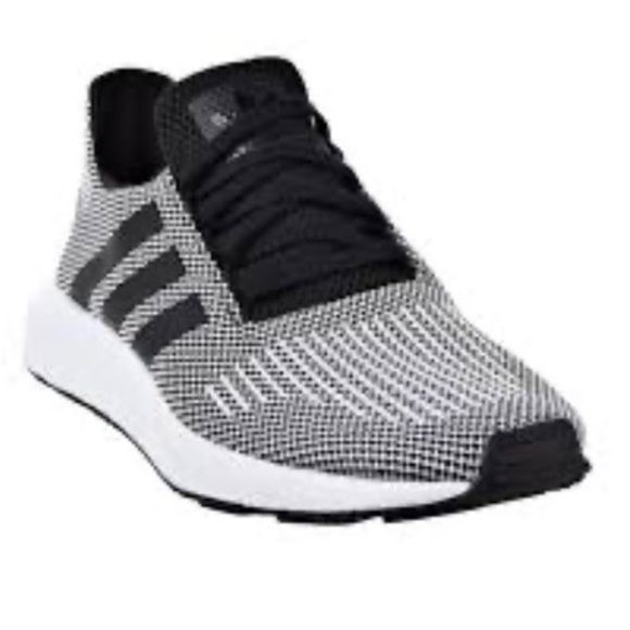 adidas swift run mens black and white